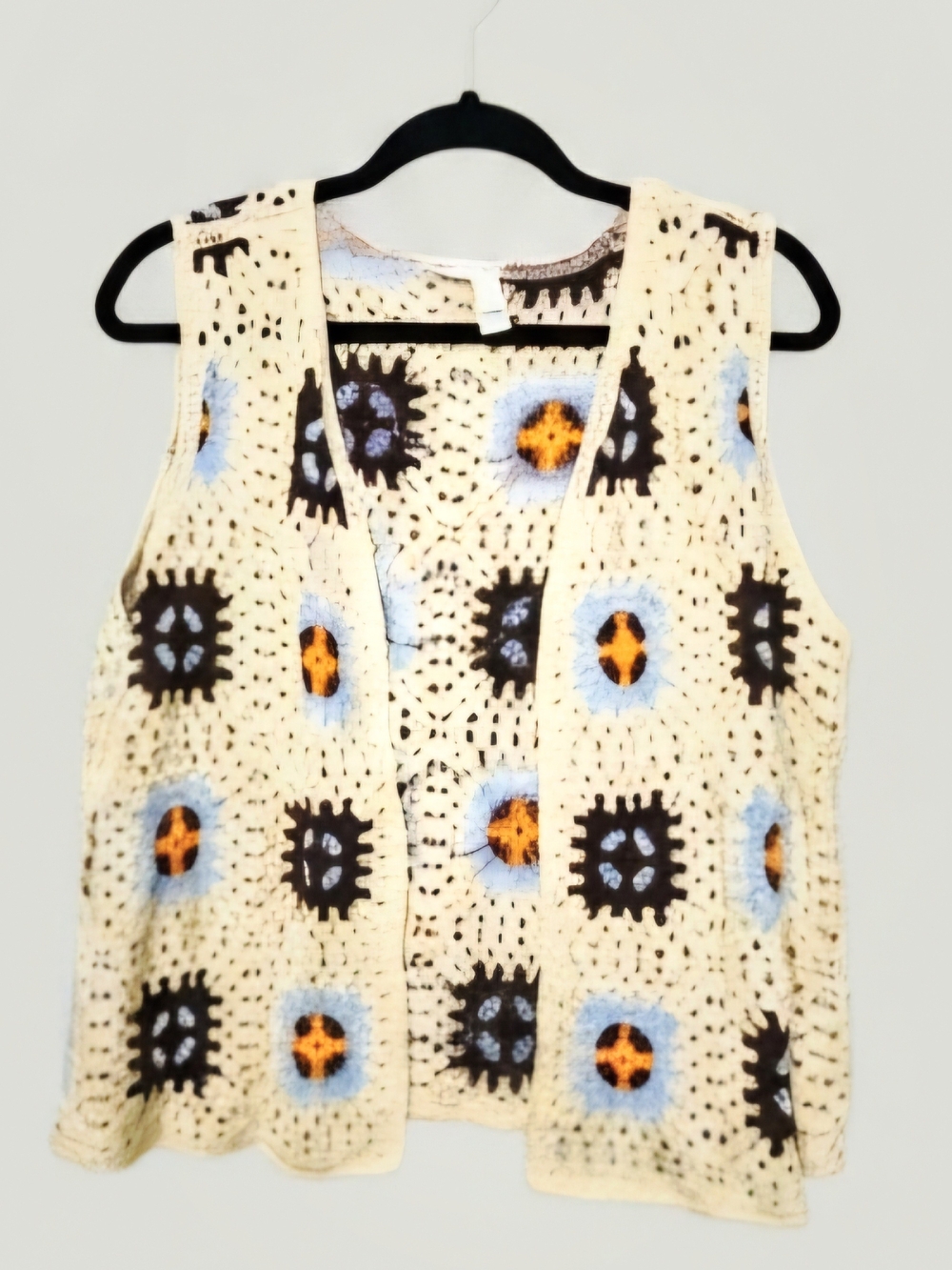 Cato Cream Crochet Tank with Blue and Brown Floral Motifs